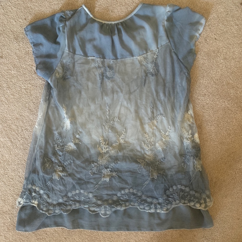 light blue tunic - Picture 3 of 3